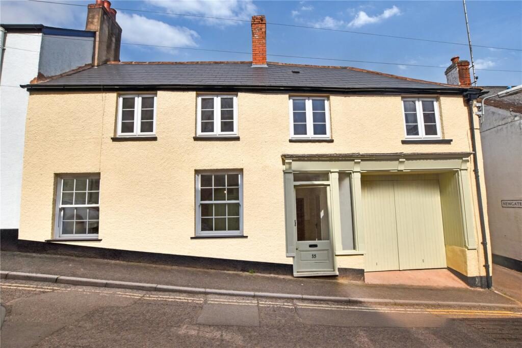 Terraced House
