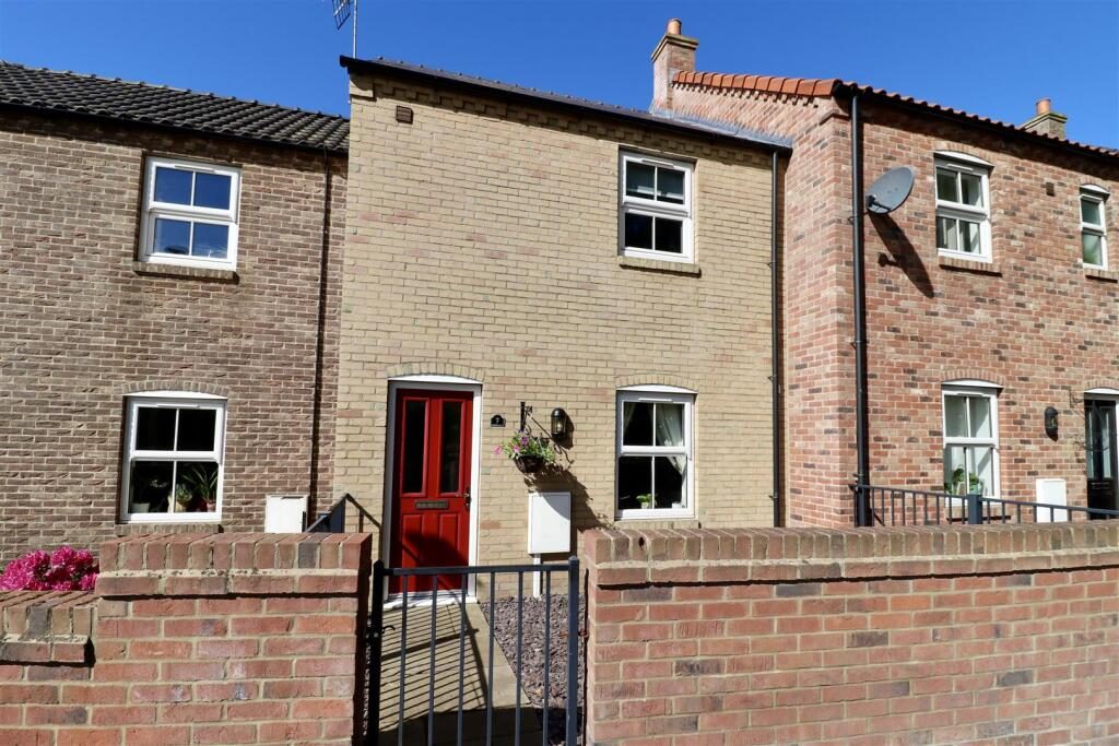 Terraced House