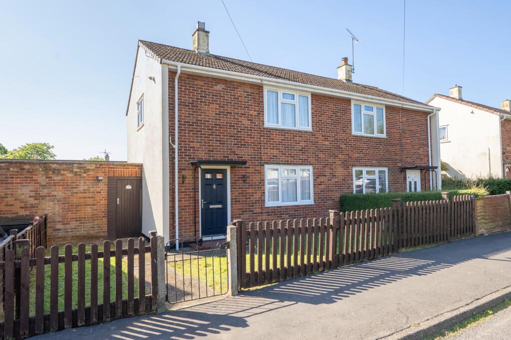 Property main image