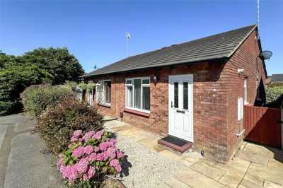Property on Windward Close, BN17 6QX