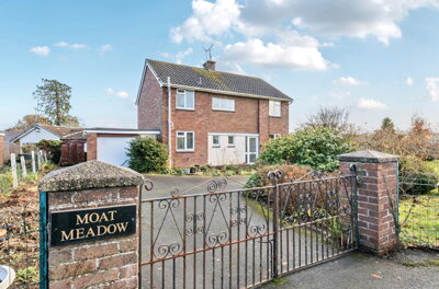 Property on SY21 9ND