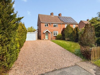 Property on Ewerby Road, NG34 9NX