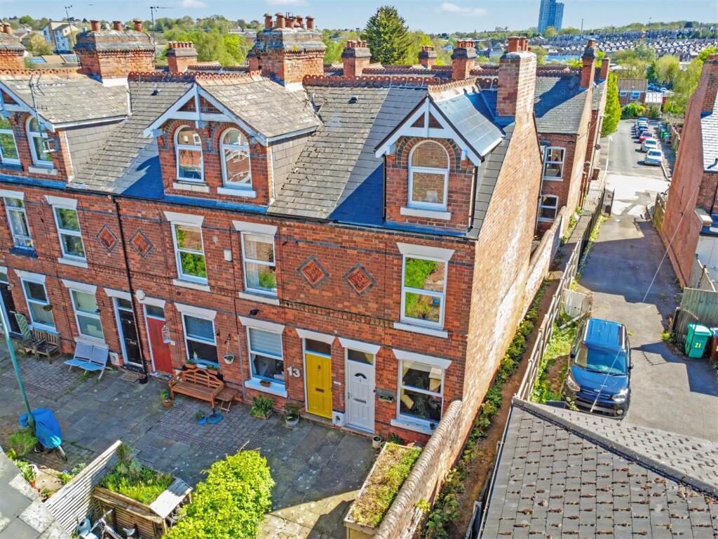 Terraced House