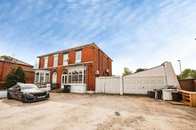 Property on Gravelly Hill North, B23 6BT