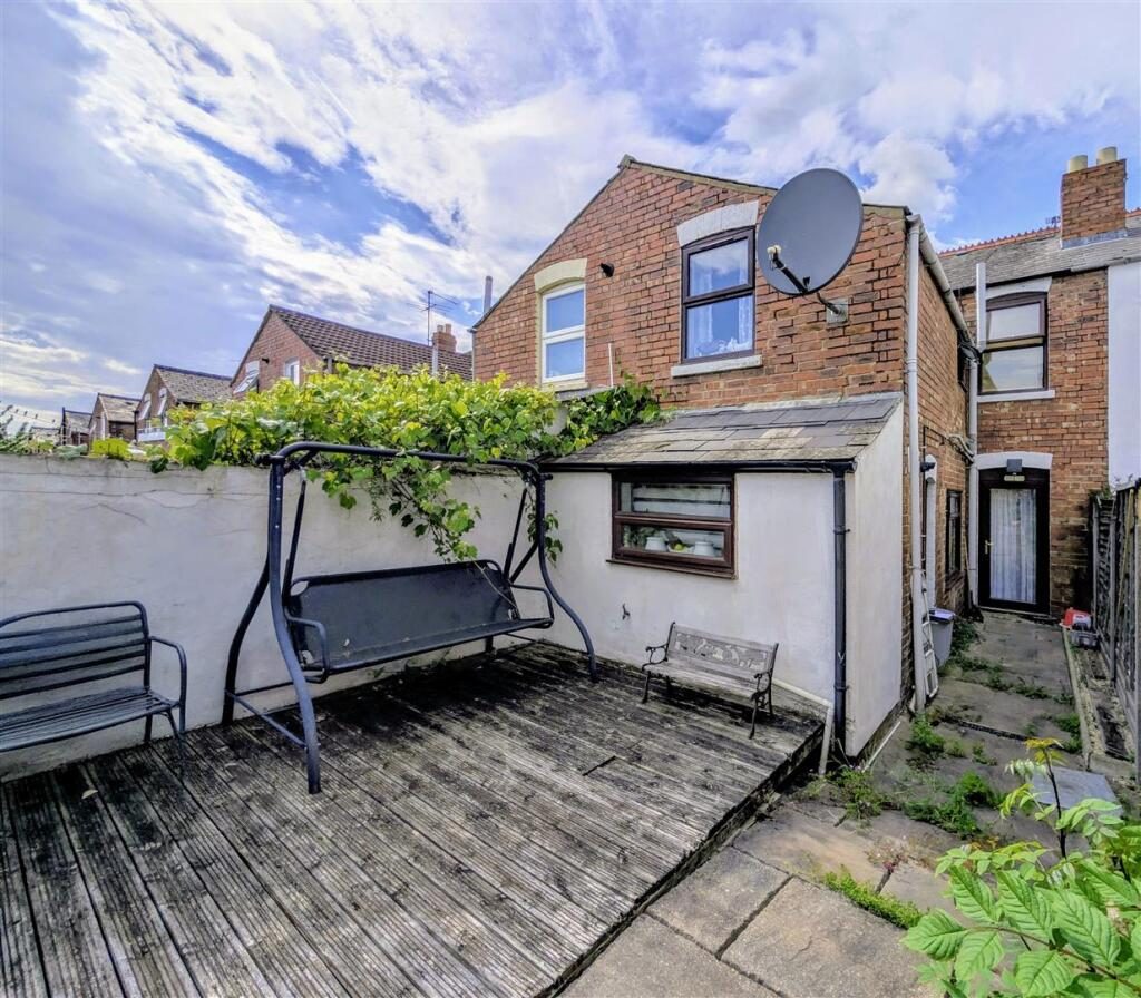 Terraced House