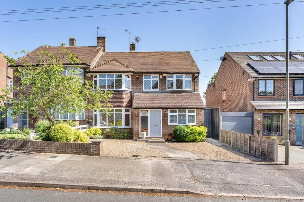 Property main image
