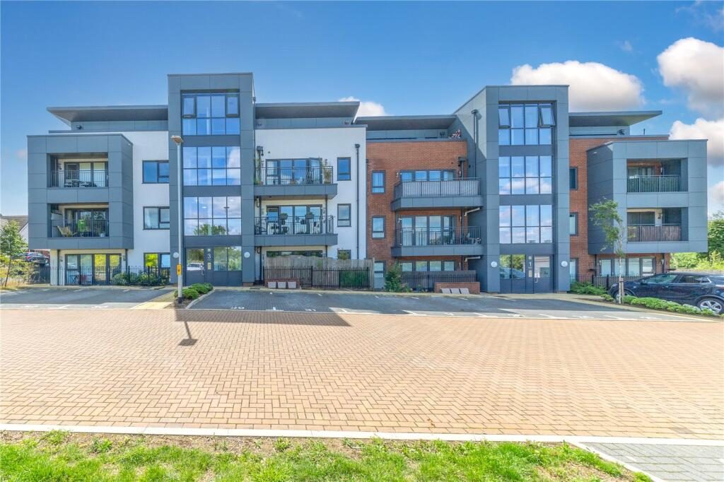 Property main image