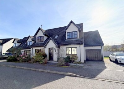 Property on Heather Court, IV6 7PW