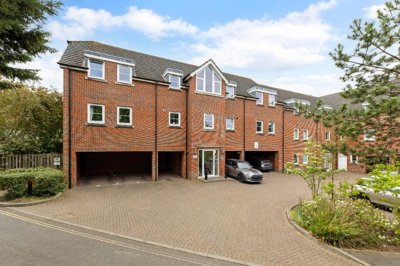Property on Station Way, KT10 0QR
