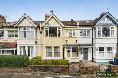 Property on Briarfield Avenue, N3 2LG