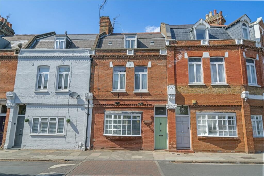 Terraced House