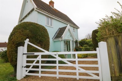 Property on Moverley Way, IP15 5LQ