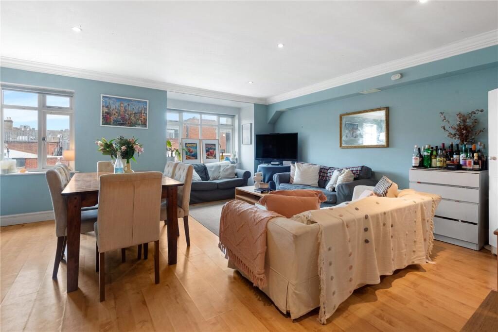 Maisonette