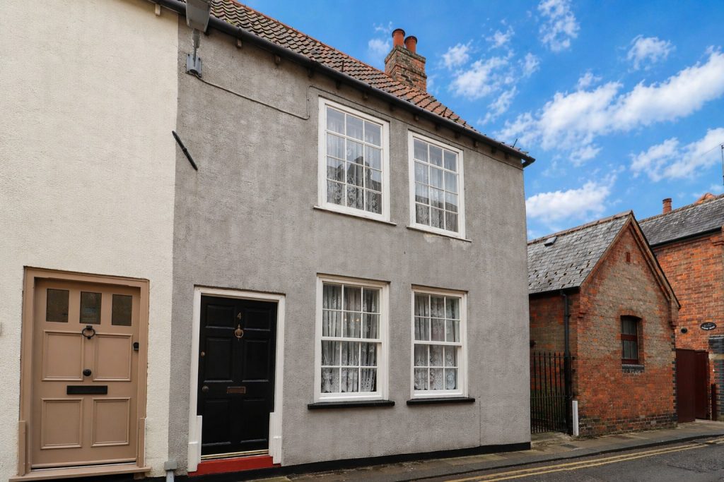 Terraced House