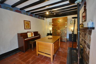 Property on LL41 3YT