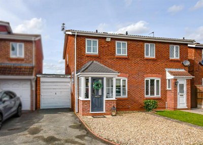 Property on Furnace Close, WV5 0PB