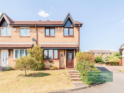 Property on Laundon Close, LE6 0YZ