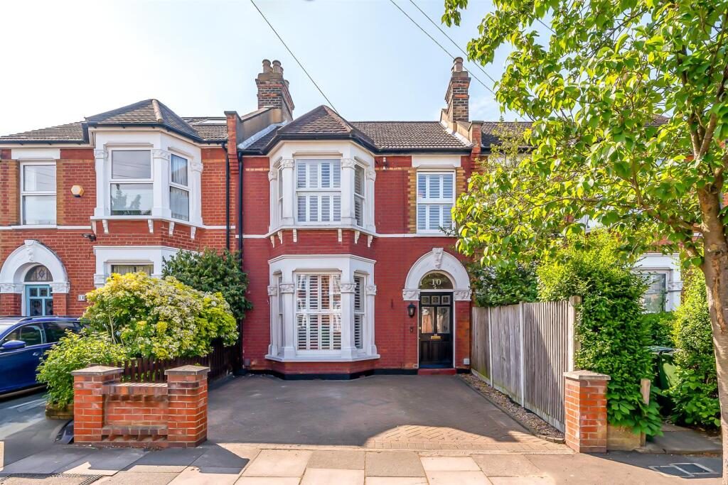 Terraced House