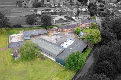 Property on CW12 3JJ