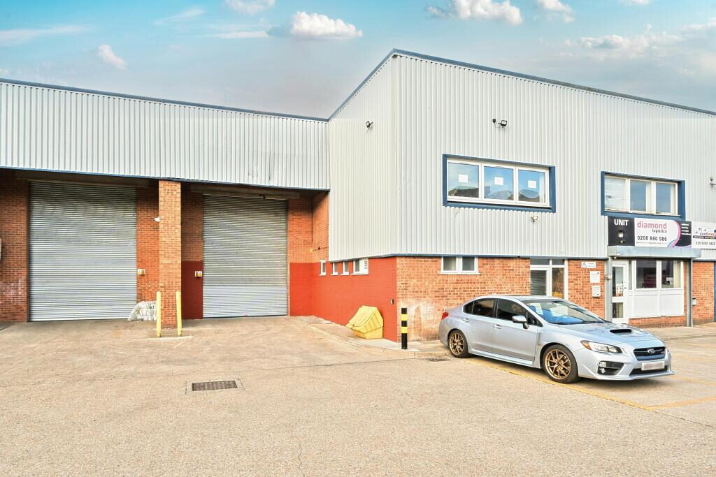 Distribution Warehouse