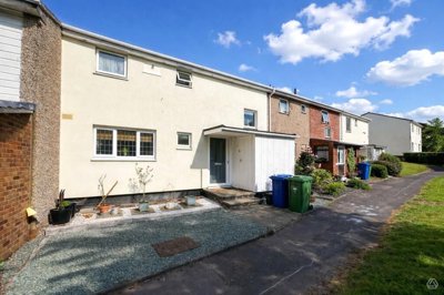 Property on Ingleton, RG12 7RN