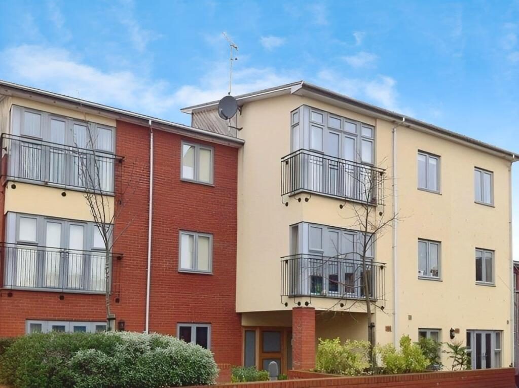 Property main image
