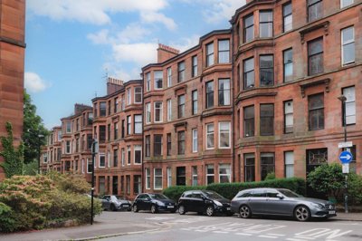 Property on G11 5BP