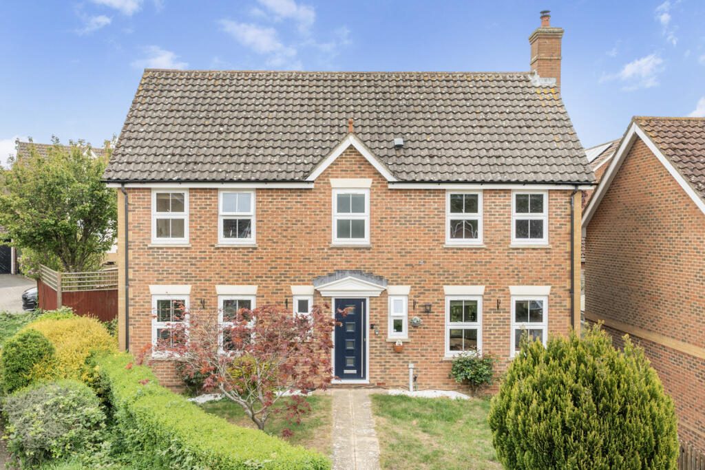 Property main image