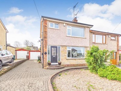 Property on Hallowes Grove, BD13 5AT