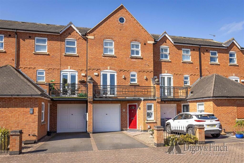 Terraced House