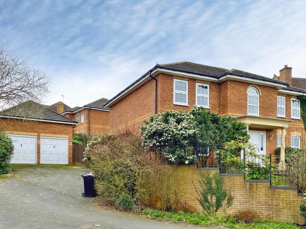 Property main image