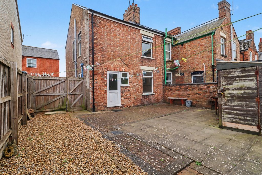 Terraced House