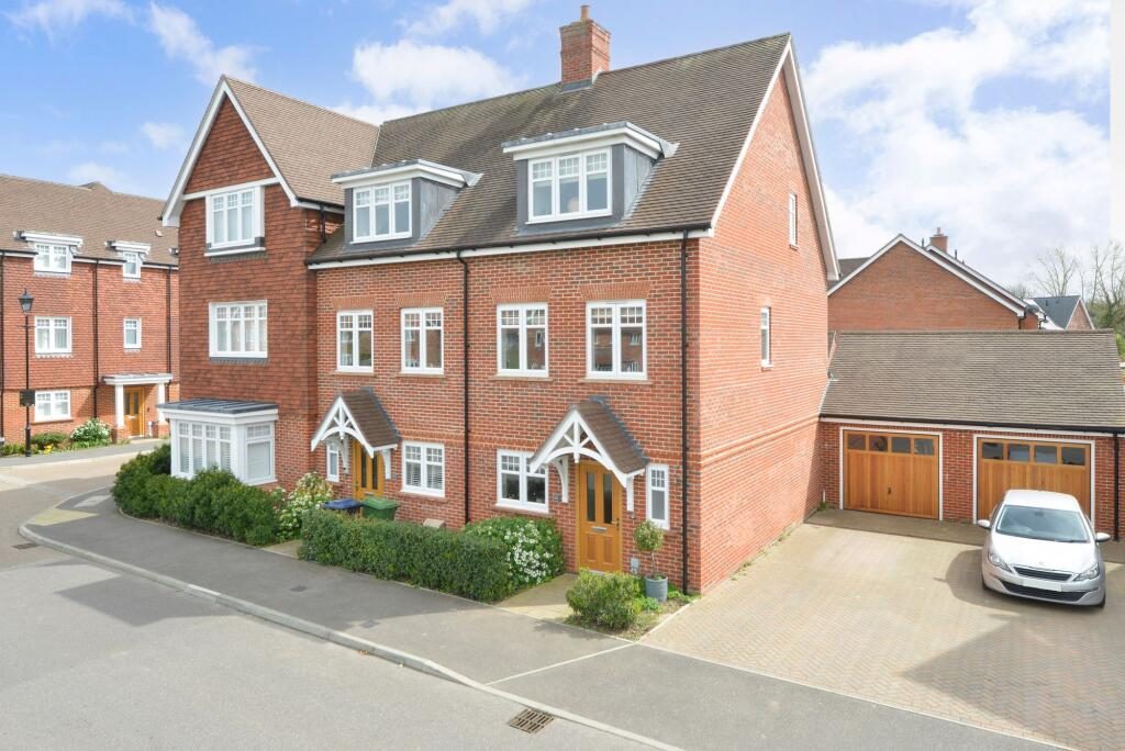 Terraced House