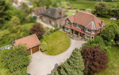 Property on Nicker Hill, NG12 5EA