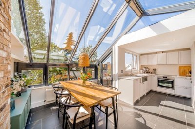 Maisonette