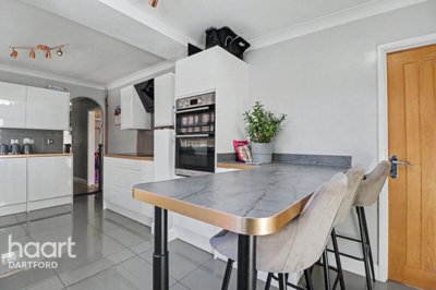 Property on Balmoral Road, DA4 9EY