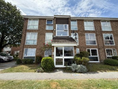 Property on The Mall, LU5 4HW