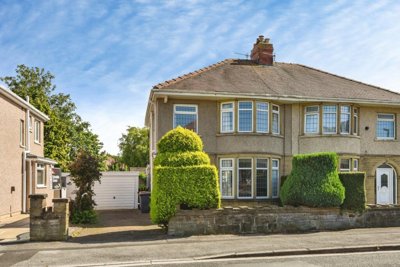 Property on LA4 6SZ