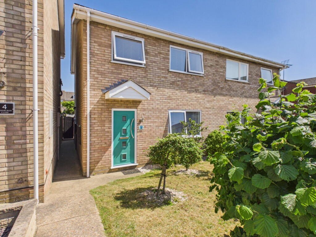 Property main image
