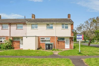 Property on Kent Road, PO13 0SP