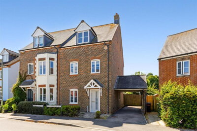 Property on Collingwood Way, GU31 4QJ