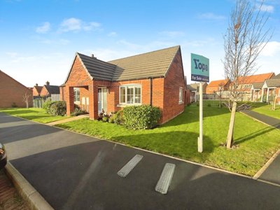 Property on Meadow Walk, LN1 2GX