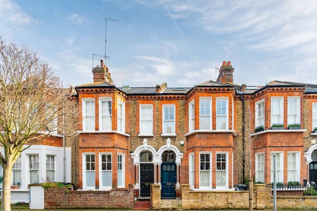 Terraced House