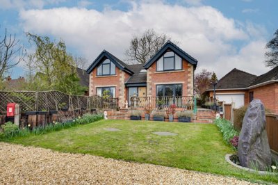 Property on The Mount, ST7 3HY