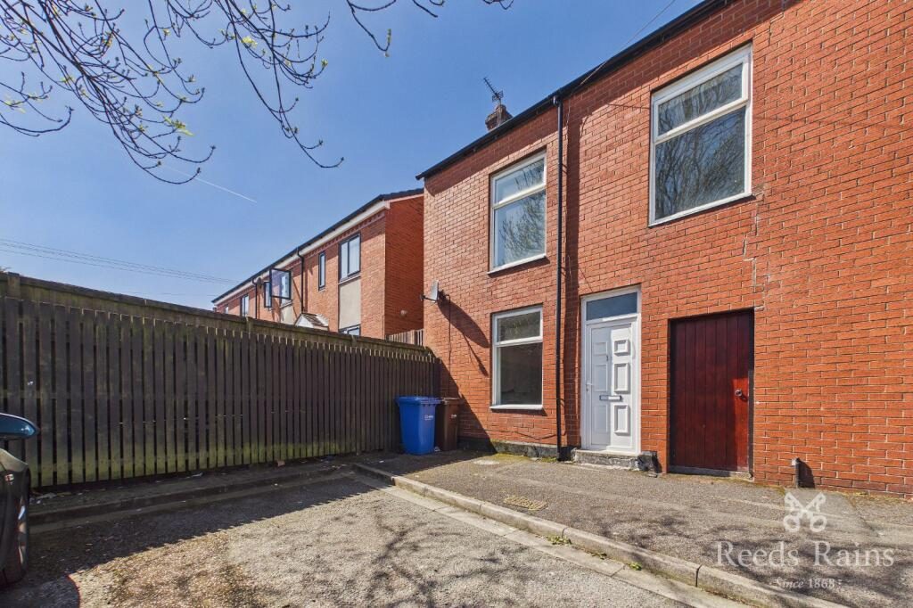 Terraced House