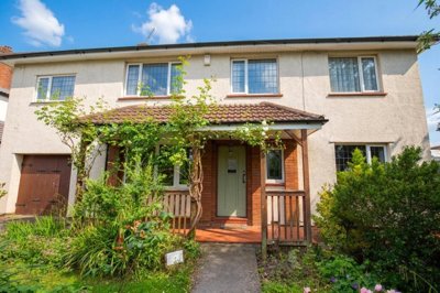 Property on West Broadway, BS9 4TD