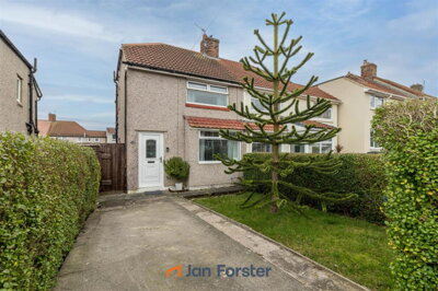 Property on Alwinton Gardens, NE11 0AP