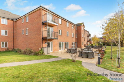 Property on High View, MK41 8FB