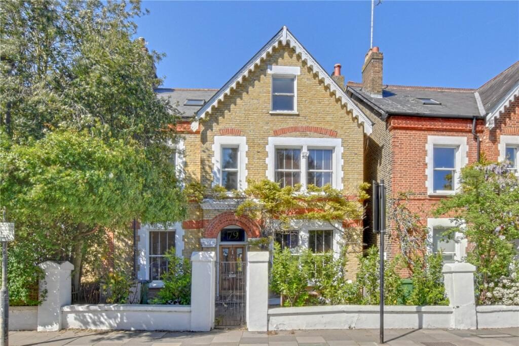 Property main image