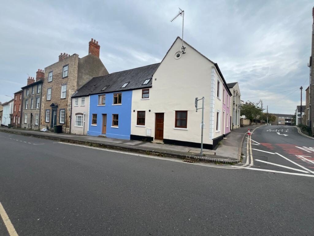 Terraced House